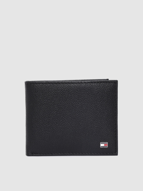 

Tommy Hilfiger Men Black Solid Leather Two Fold Wallet