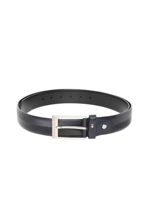 

Tommy Hilfiger Men Navy Blue Textured Leather Belt