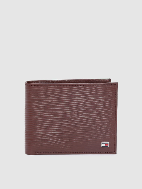 

Tommy Hilfiger Men Brown Textured Leather Two Fold Wallet
