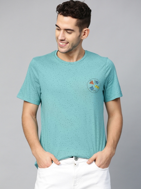 

Mast & Harbour Men Blue & Black Ditsy Print Round Neck T-shirt