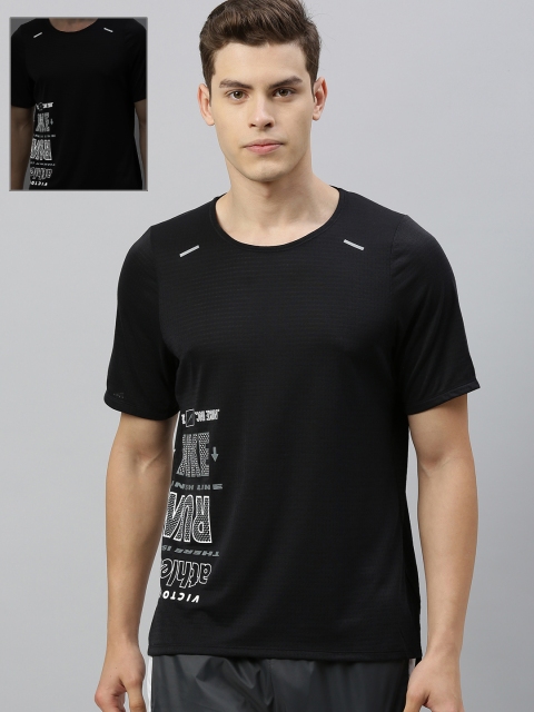

Nike Men Black AS WILD RUN RISE 365 Printed Round Neck T-shirt