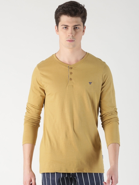 

Blue Saint Men Khaki Solid Henley Neck T-shirt