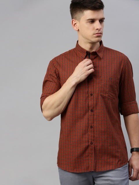 

Louis Philippe Sport Men Rust Red & Navy Blue Super Slim Fit Checked Casual Shirt