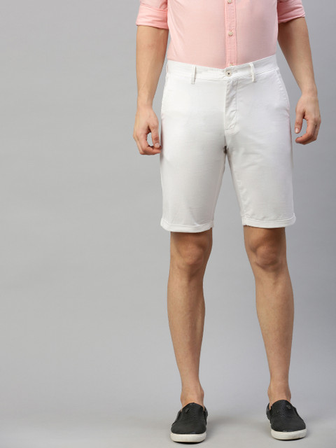 

Louis Philippe Sport Men White Solid Slim Fit Regular Shorts