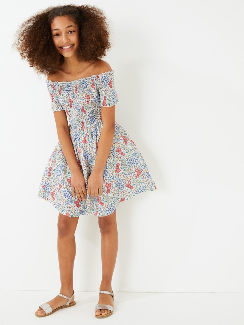 

Marks & Spencer Girls White Printed Fit and Flare Dress