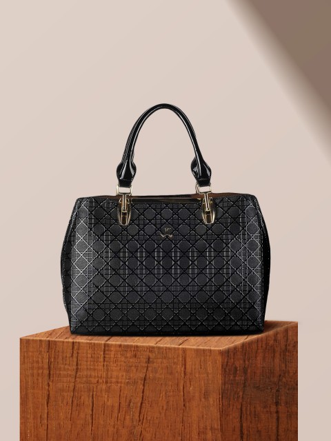 

Mochi Black Textured Handheld Bag