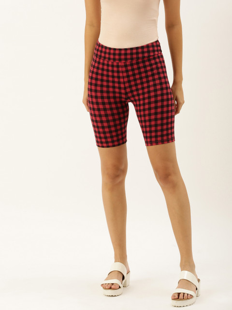 

FOREVER 21 Woman Red and Black Checked Tights
