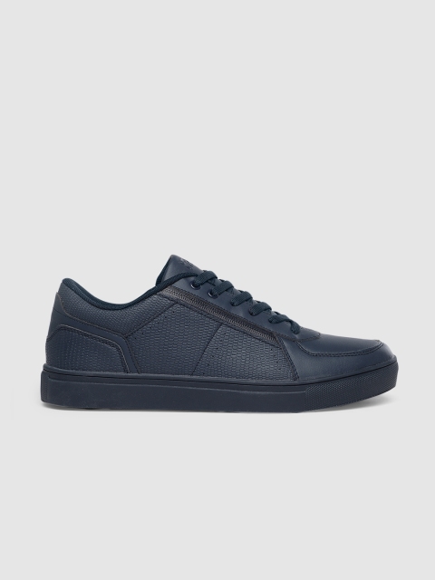 

HRX by Hrithik Roshan Men Navy Blue Skate Street Sneaker