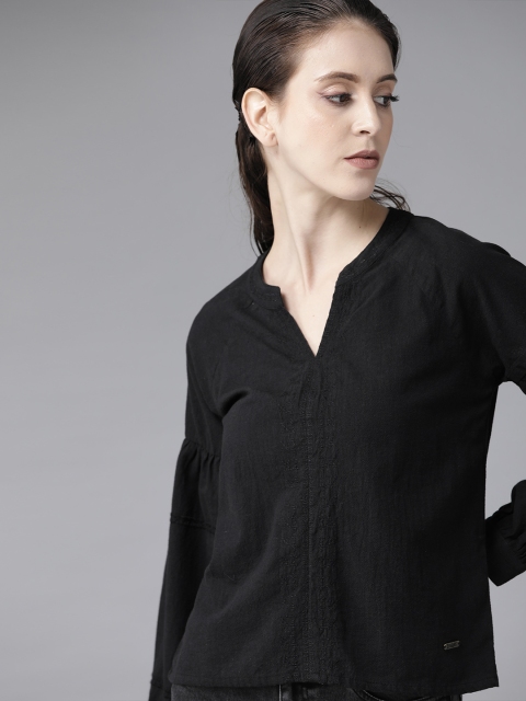 

Roadster Women Black Solid Raglan Puff Sleeves Pure Cotton Top