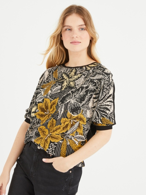 

promod Women Black & White Printed Top