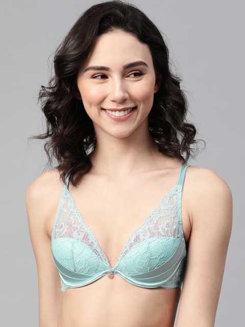 

Marks & Spencer Blue Lace Underwired Lightly Padded Plunge Bra T816380