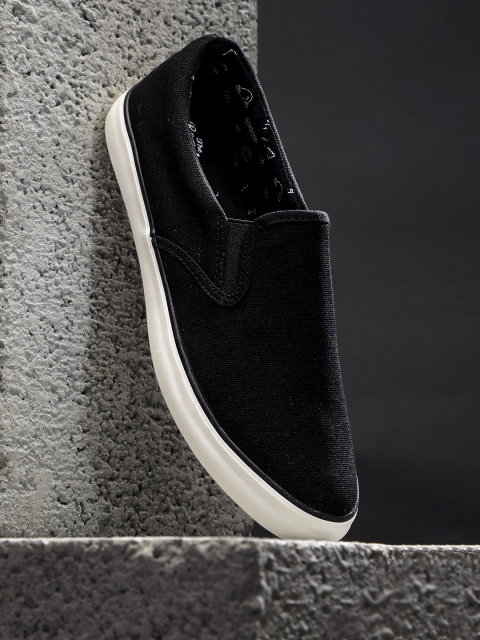 

Roadster Men Black Slip-On Sneakers