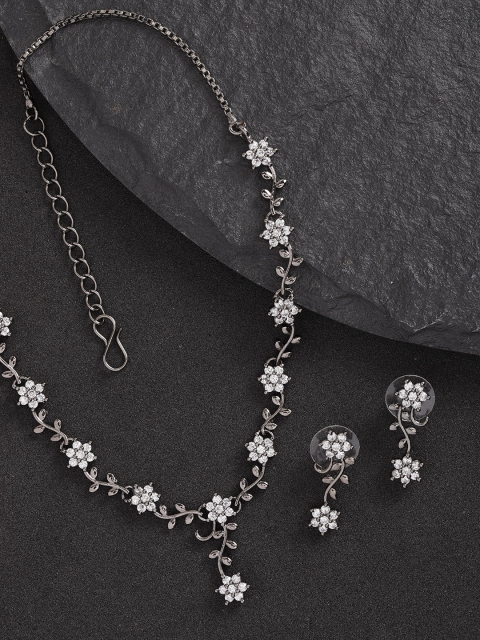 

Priyaasi Silver-Plated CZ-Studded Handcrafted Jewellery Set, Metallic