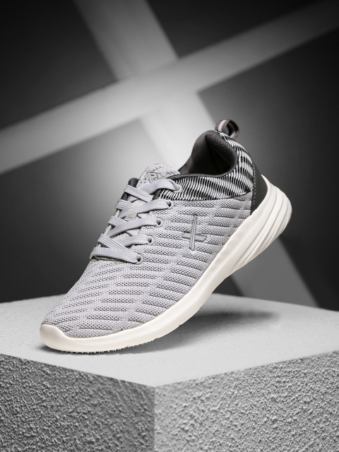 

HRX by Hrithik Roshan Men Grey Knit Run 1.0 Running Shoes