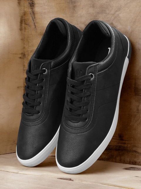 

Roadster Men Black Solid Sneakers