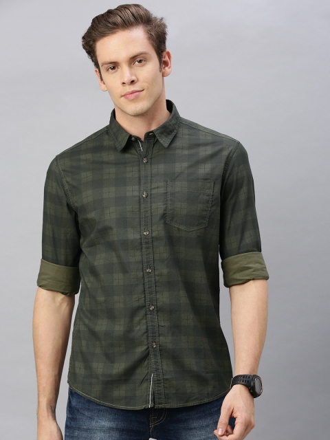 

BEAT LONDON by PEPE JEANS Men Olive Green Slim Fit Checked Casual Shirt