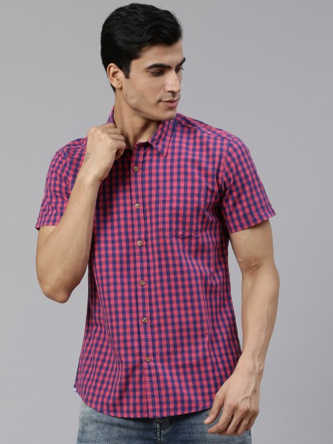 

BEAT LONDON by PEPE JEANS Men Pink & Blue Slim Fit Checked Casual Shirt
