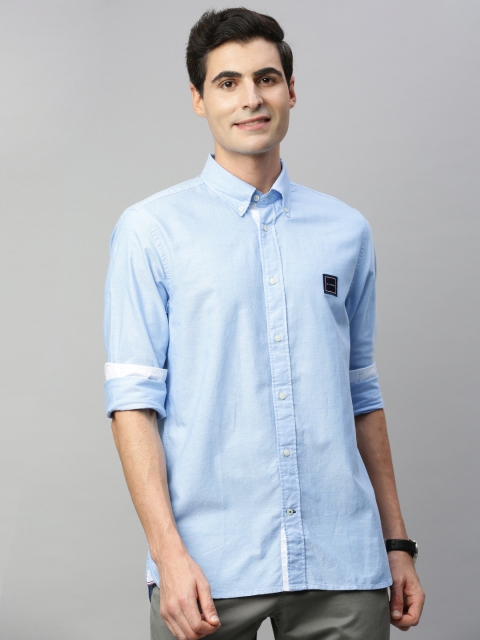 

Tommy Hilfiger Men Blue Regular Fit Solid Casual Shirt