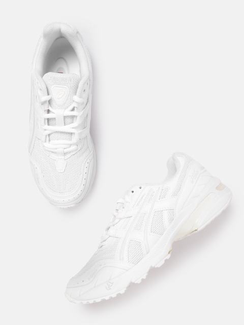 

ASICS Men White Woven Design & Perforated GEL-1090 Running Shoes