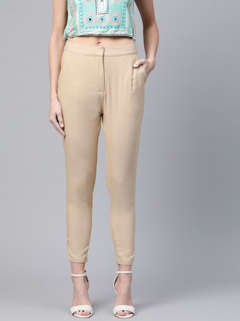 

AKS Women Beige Regular Fit Solid Cropped Trousers