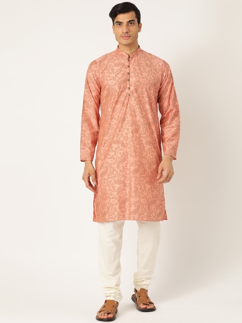 

SOJANYA Men Peach-Coloured & Off-White Paisley Print Kurta with Churidar
