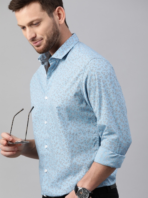 

Mast & Harbour Men Blue & White Regular Fit Floral Micro Ditsy Printed Casual Shirt