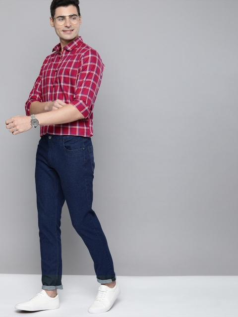 

Mast & Harbour Men Red & Beige Regular Fit Checked Casual Shirt