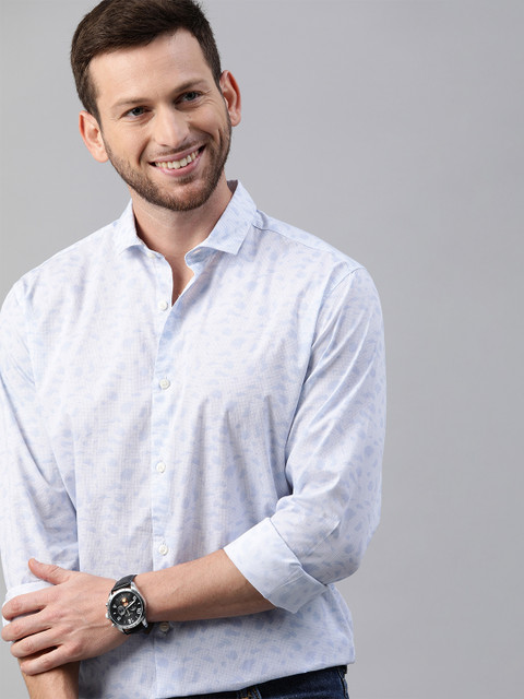 

Mast & Harbour Men White & Blue Regular Fit Printed Smart Casual Shirt