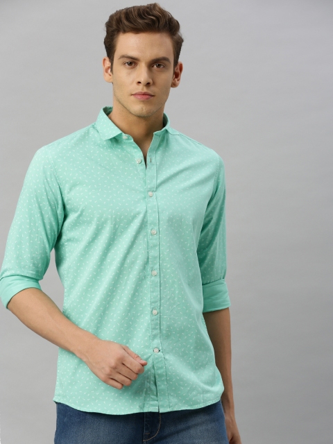 

Mast & Harbour Men Sea Green and White Regular Fit Printed Casual Shirt