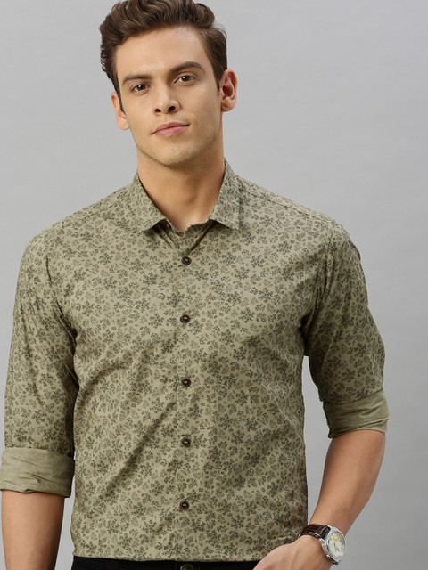 

Mast & Harbour Men Olive Green Regular Fit Floral Printed Casual Shirt