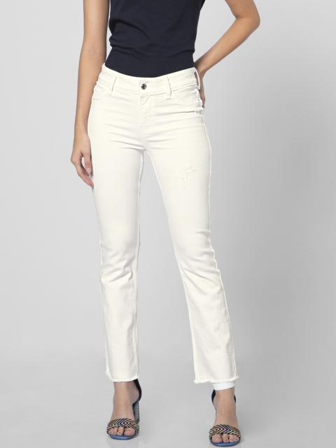 

Vero Moda Women White Bootcut Mid-Rise Clean Look Jeans