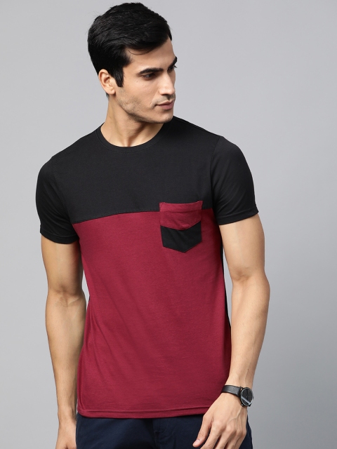 

Metronaut Men Maroon & Black Colourblocked Round Neck T-shirt