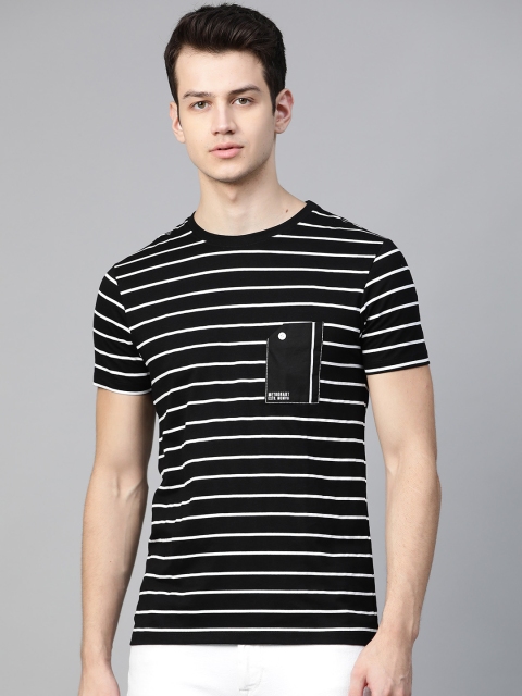 

Metronaut Men Black & White Striped Round Neck T-shirt