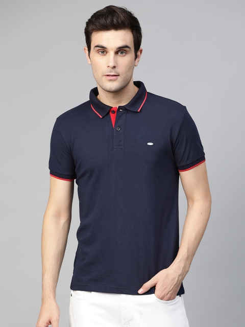 

Metronaut Men Navy Blue Solid Polo Collar T-shirt