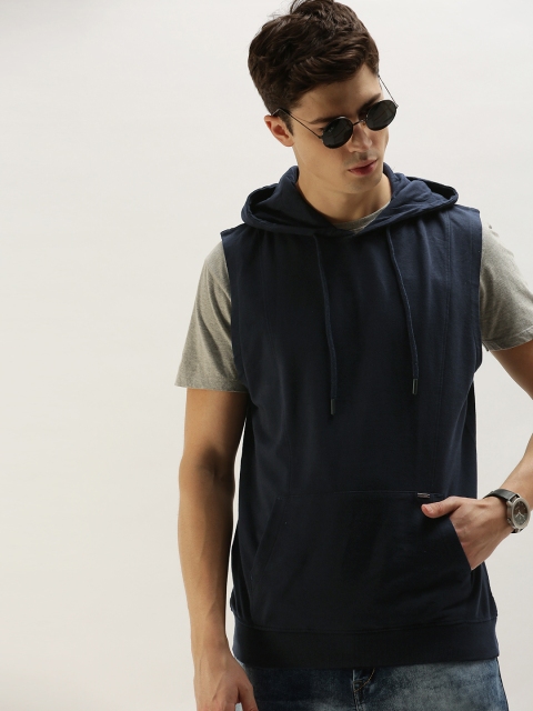 

SINGLE Men Navy Blue Solid Hood T-shirt