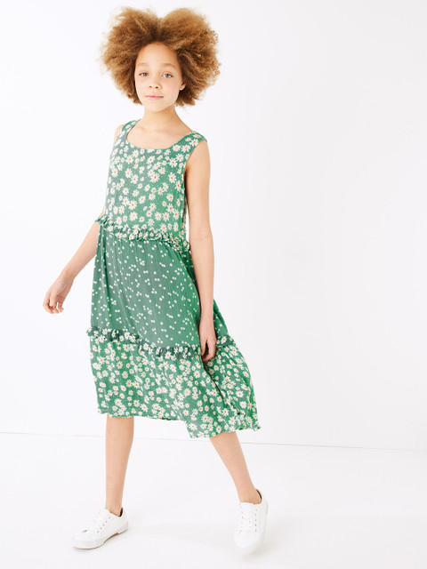 

Marks & Spencer Girls Green Printed Fit and Flare Dress