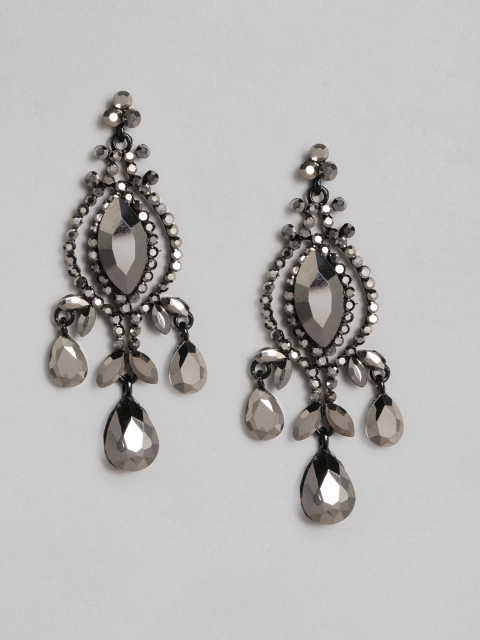 

justpeachy Black Contemporary Drop Earrings