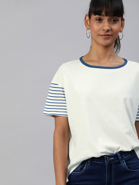 

HERENOW Women White Solid Round Neck Pure Cotton T-shirt
