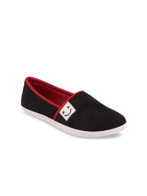 

FAUSTO Women Black Slip-On Sneakers