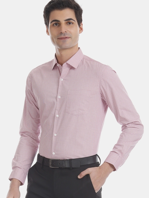 

Excalibur Men Pink & Off-White Slim Fit Checked Formal Shirt