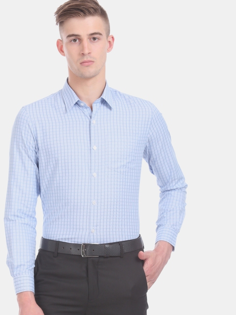 

Excalibur Men Blue Slim Fit Checked Casual Shirt