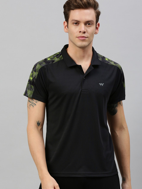 

Wildcraft Men Black Solid Polo Collar T-shirt