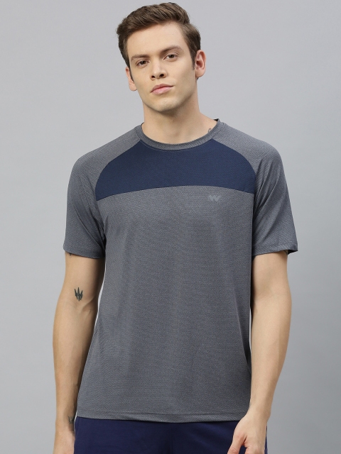 

Wildcraft Men Grey & Navy Blue Colourblocked Round Neck Active T-shirt