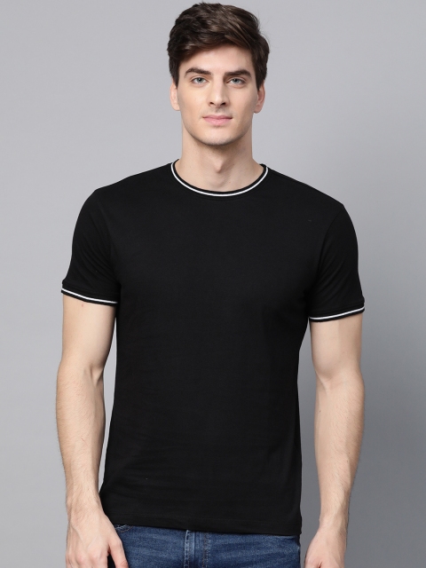 Men Black Solid Round Neck T-shirt