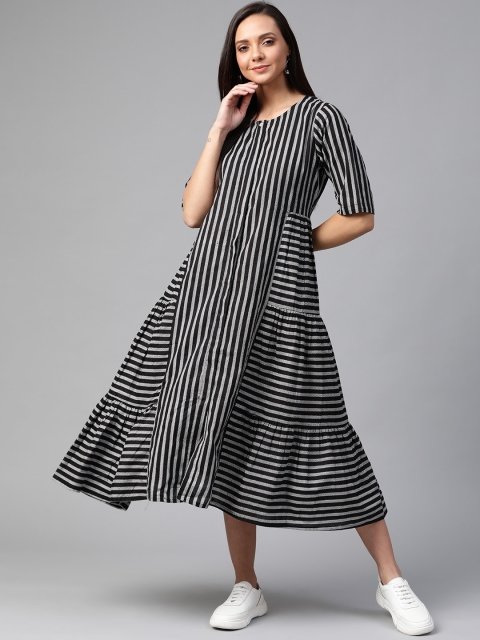 

Sangria Women Black & White Printed A-Line Dress