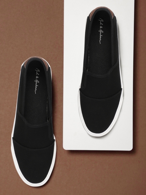 

Mast & Harbour Men Black Slip-On Sneakers