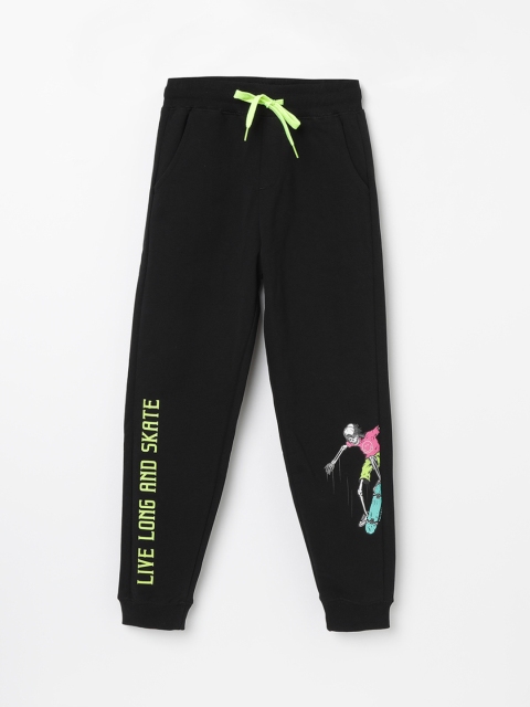 

Smiley World Boys Black Solid Joggers