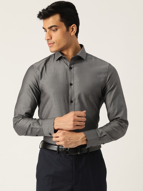 

Marks & Spencer Men Charcoal Grey & Black Slim Fit Self Design Formal Shirt