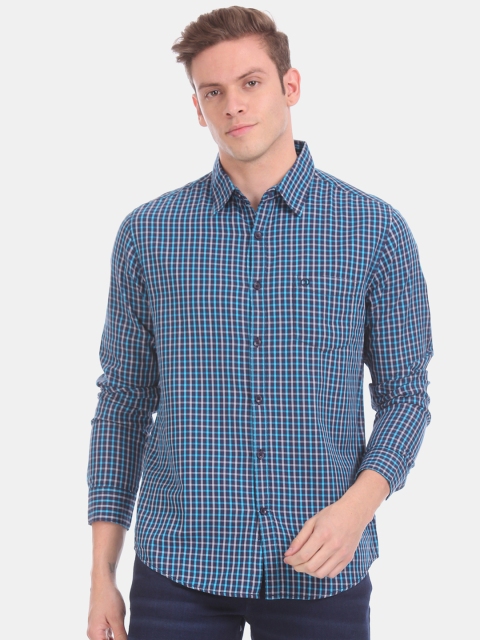 

Ruggers Men Blue Regular Fit Checked Casual Shirt