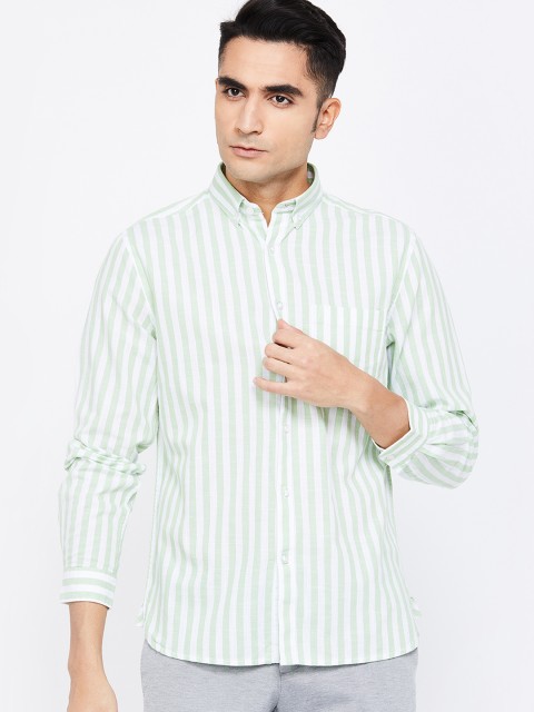 

CODE by Lifestyle Men Green & White Regular Fit Striped Casual Shirt